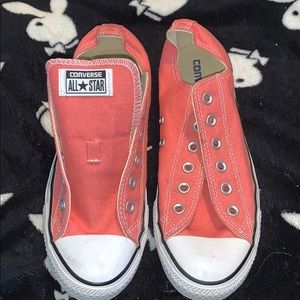 Pink converse size 10 Unlaced (comes with laces)